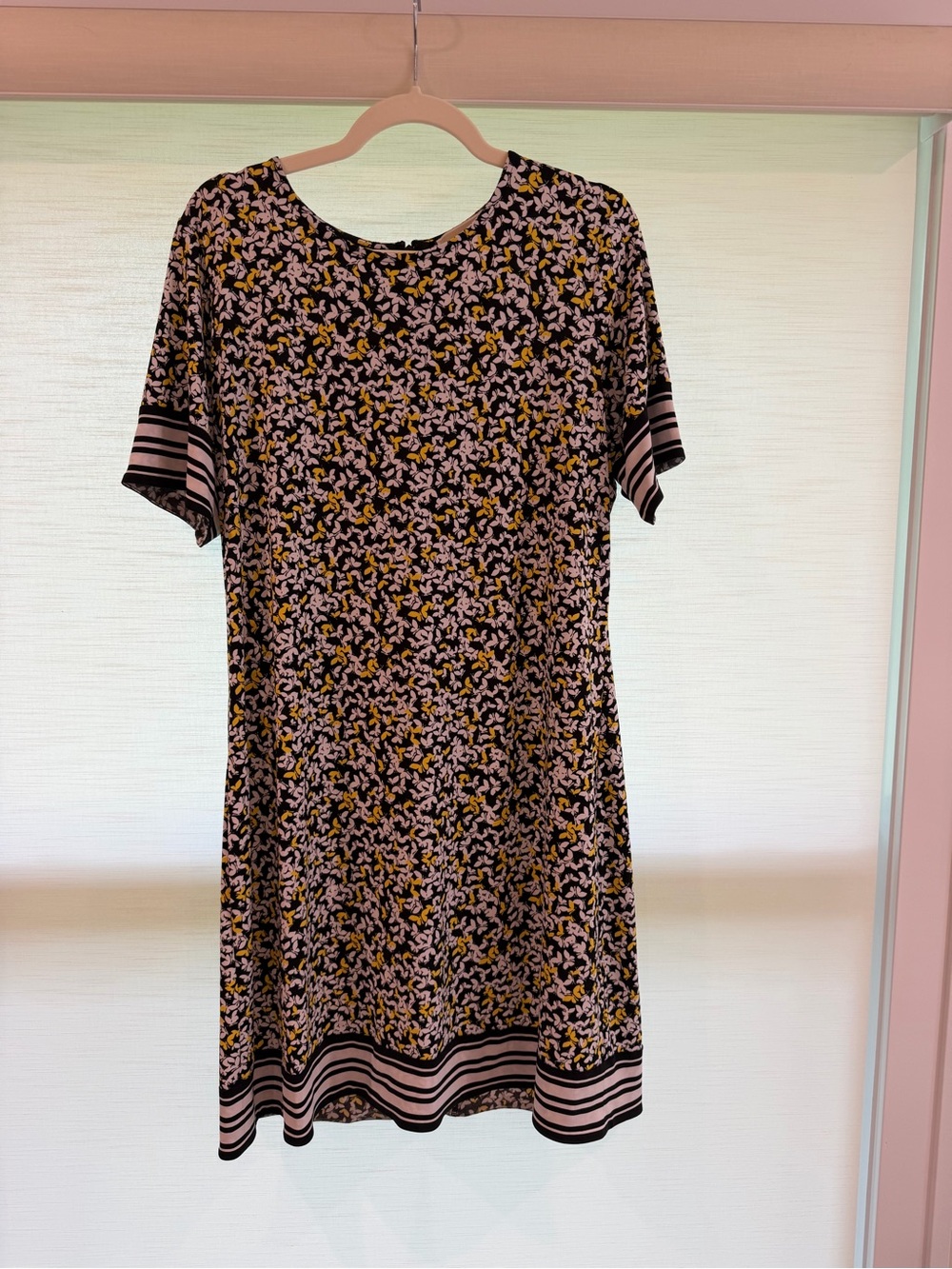 Michael Kors Black Tee Dress with Yellow and White Butterflies size XL - Picture 1 of 6